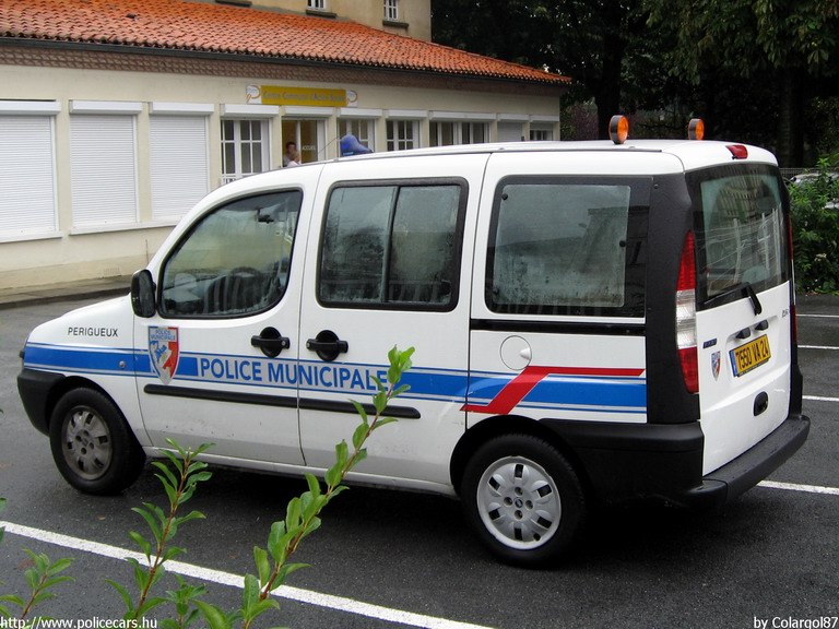 Fiat Doblo, fotó: Colargol87
Keywords: rendőr rendőrautó rendőrség Franciaország francia