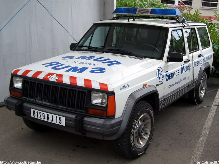 Jeep, fotó: Colargol87
Keywords: mentő mentőautó Franciaország francia