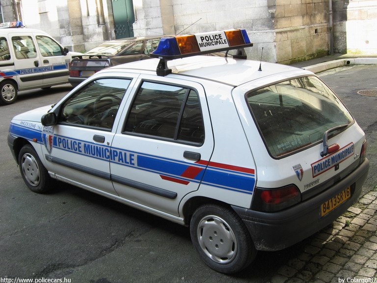 Renault Clio, fotó: Colargol87
Keywords: rendőr rendőrautó rendőrség Franciaország francia
