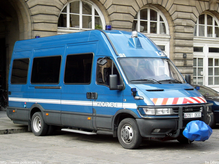 Iveco Daily, fotó: DBiro
Keywords: rendőr rendőrautó rendőrség Franciaország francia Gendarmerie csendőrség