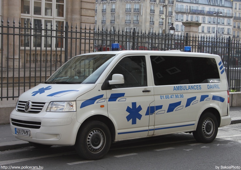 Volkswagen Transporter T5, fotó: BakosPhoto
Keywords: mentő mentőautó francia Franciaország