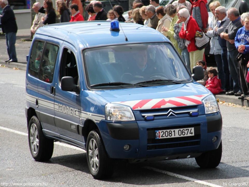 Citroen Berlingo, fotó: Colargol87
Keywords: francia Franciaország rendőr rendőrautó rendőrség