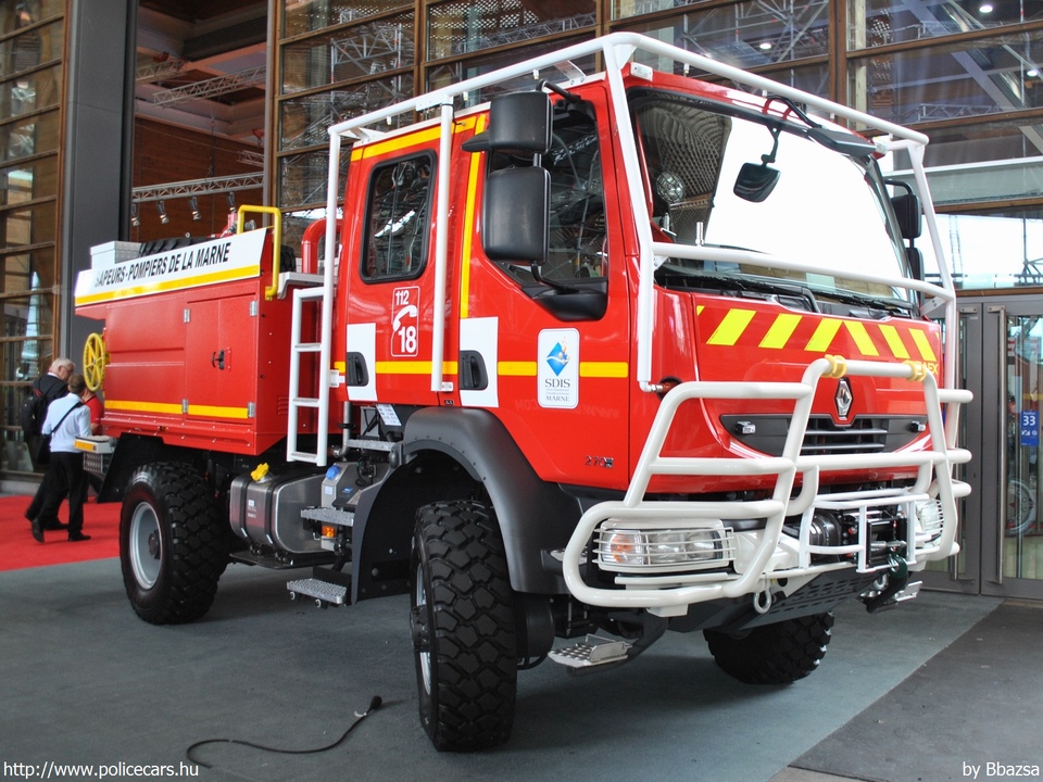 Renault Midlum 270 Gimaex, fotó: Bbazsa
Keywords: francia tûzoltó tûzoltóautó tûzoltóság Franciaország