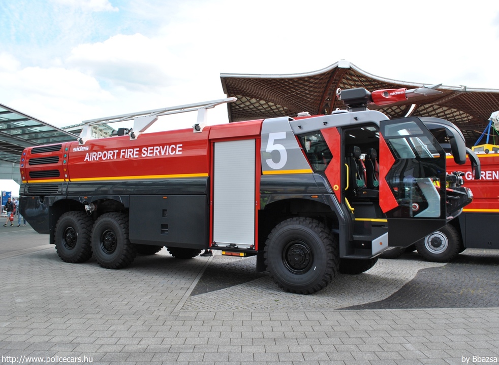 Rheinmetall SIDES Sentinel 12500, fotó: Bbazsa
Keywords: francia tûzoltó tûzoltóautó tûzoltóság Franciaország