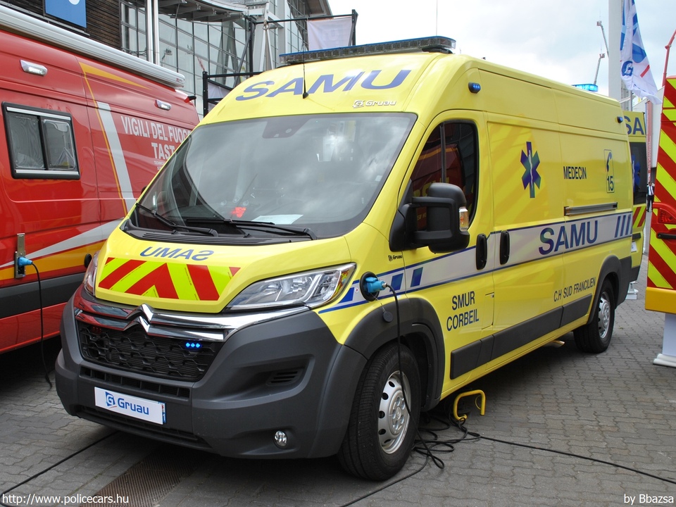 Citroen Jumper Gruau, fotó: Bbazsa
Keywords: mentő mentőautó francia Franciaország SAMU 