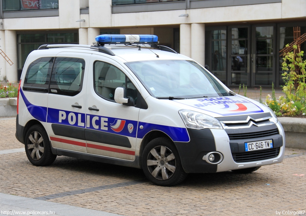Citroen Berlingo, fotó: Colargol87
Keywords: francia Franciaország rendőr rendőrautó rendőrség