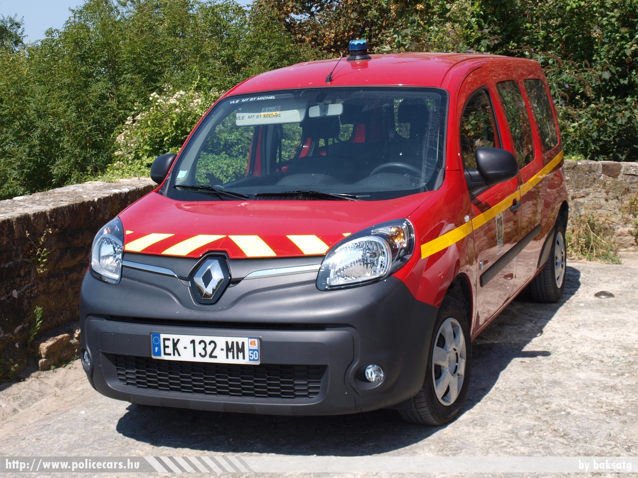 Renault Kangoo, fotó: baksatg
Keywords: francia tûzoltó tûzoltóautó tûzoltóság Franciaország french fire firetruck