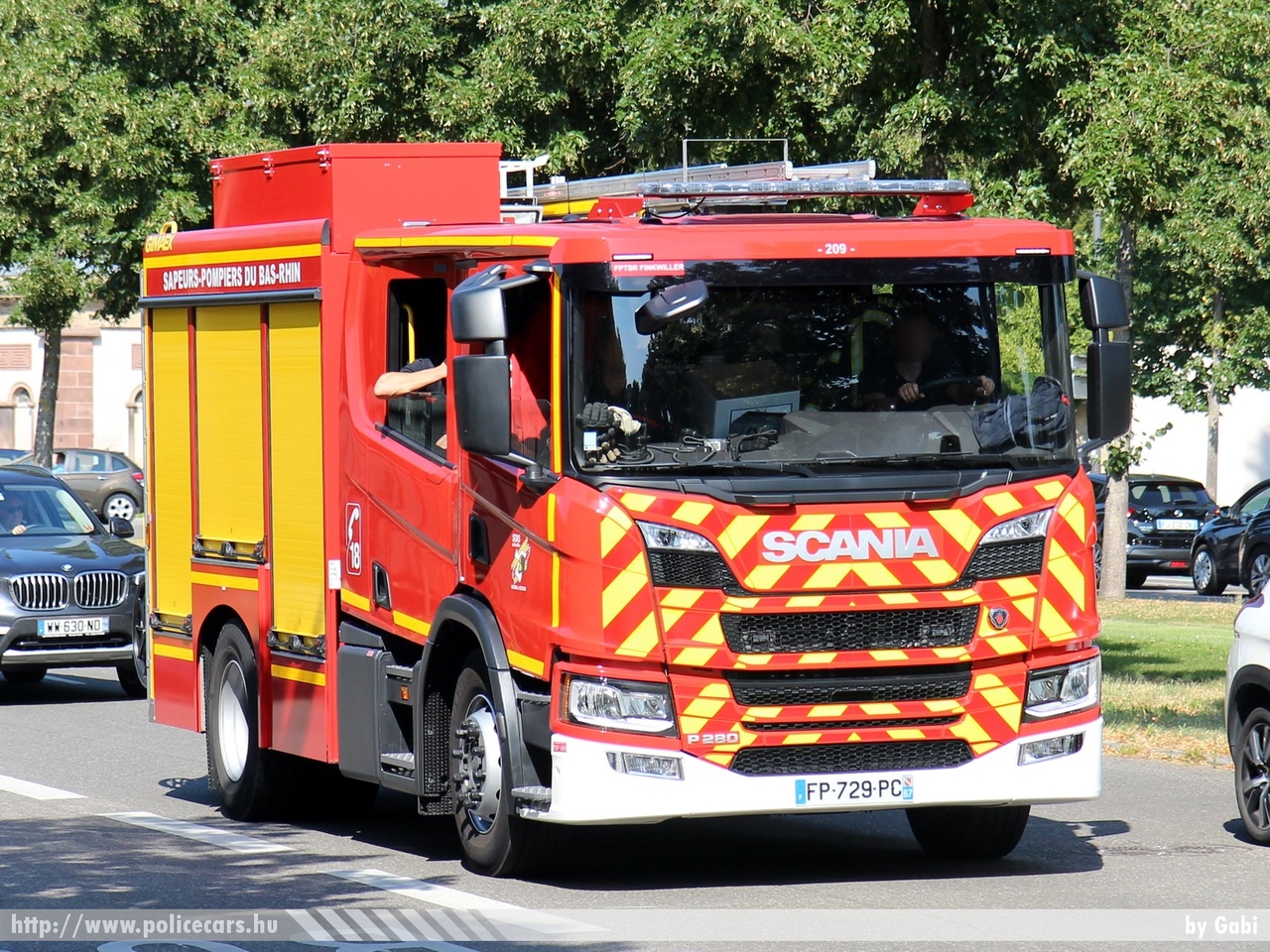 Scania P280, fotó: Gabi
Keywords: francia tûzoltó tûzoltóautó tûzoltóság Franciaország french fire firetruck