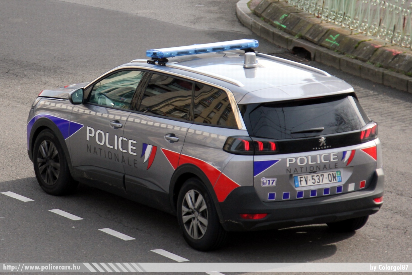 Peugeot 5008, fotó: Colargol87
Keywords: francia Franciaország rendőr rendőrautó rendőrség french France police policecar