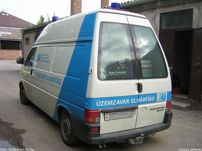 Volkswagen Transporter T4, Dunaújváros, DDGÁZ Rt., fotó: Gzozzo pictures
Keywords: gáz gázmûvek