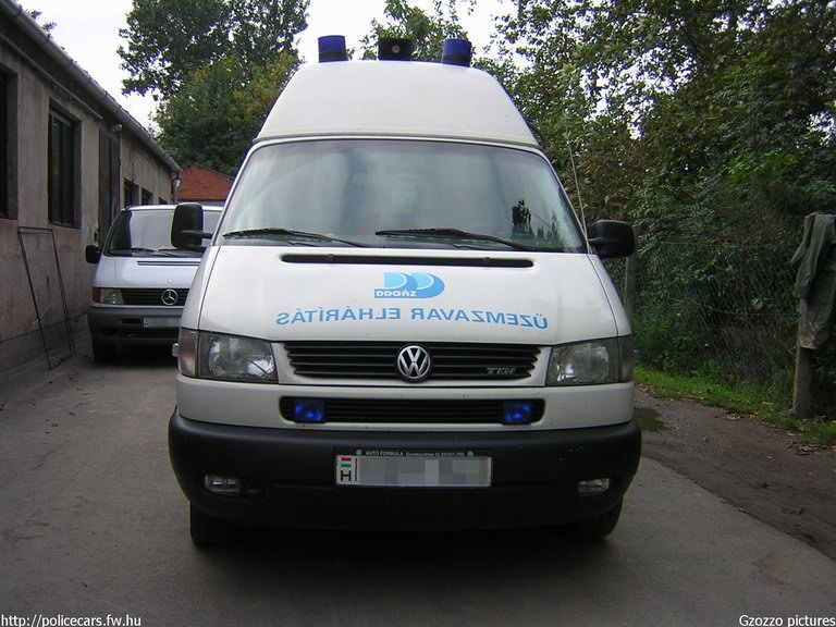 Volkswagen Transporter T4, Dunaújváros, DDGÁZ Rt., fotó: Gzozzo pictures
Keywords: gáz gázmûvek