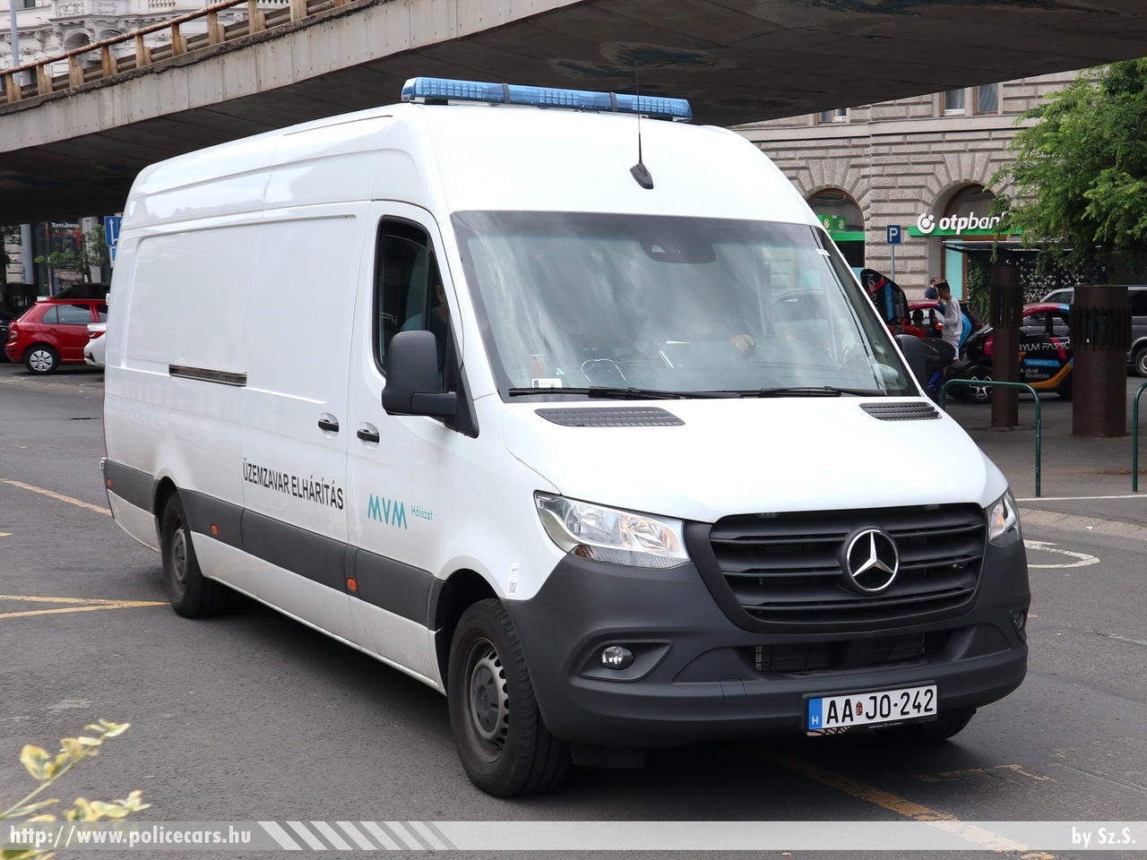 Mercedes Sprinter III, MVM Hálózat, fotó: Sz.S.
Keywords: gáz gázmûvek magyar Magyarország AAJO-242