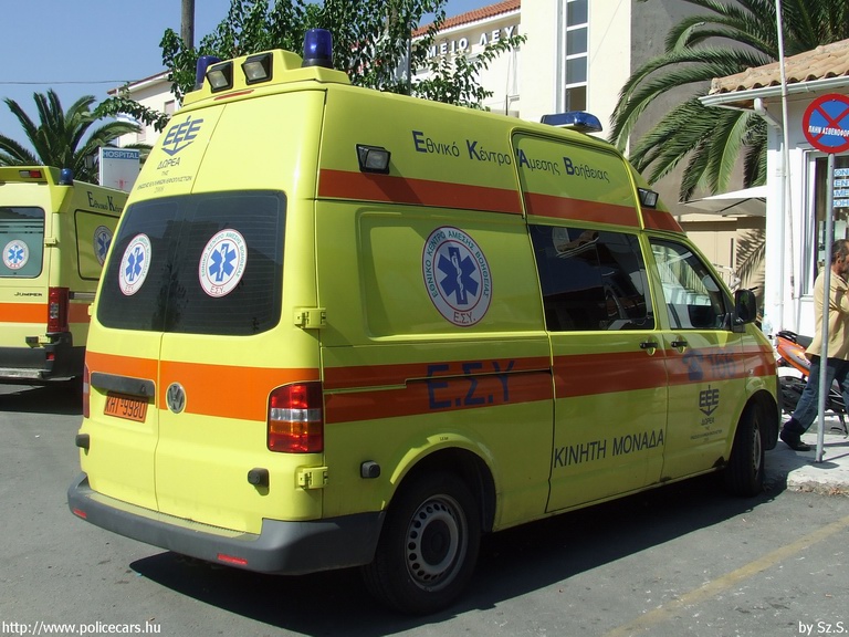 Volkswagen Transporter T5, fotó: Sz.S.
Keywords: mentő mentőautó Görögország görög