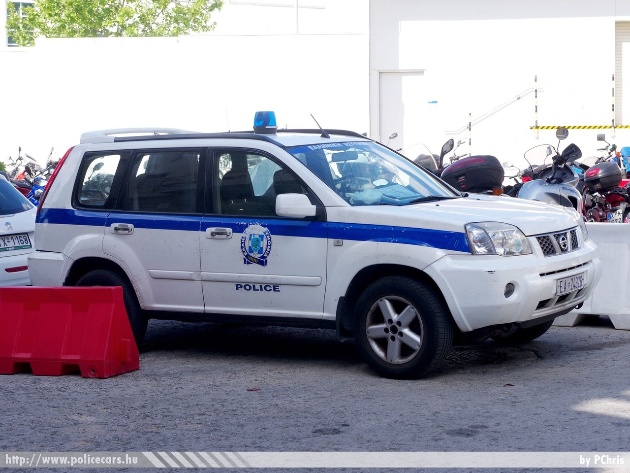 Nissan X-Trail, fotó: PChris
Keywords: görög Görögország rendőr rendőrautó rendőrség Greece greek police policecar