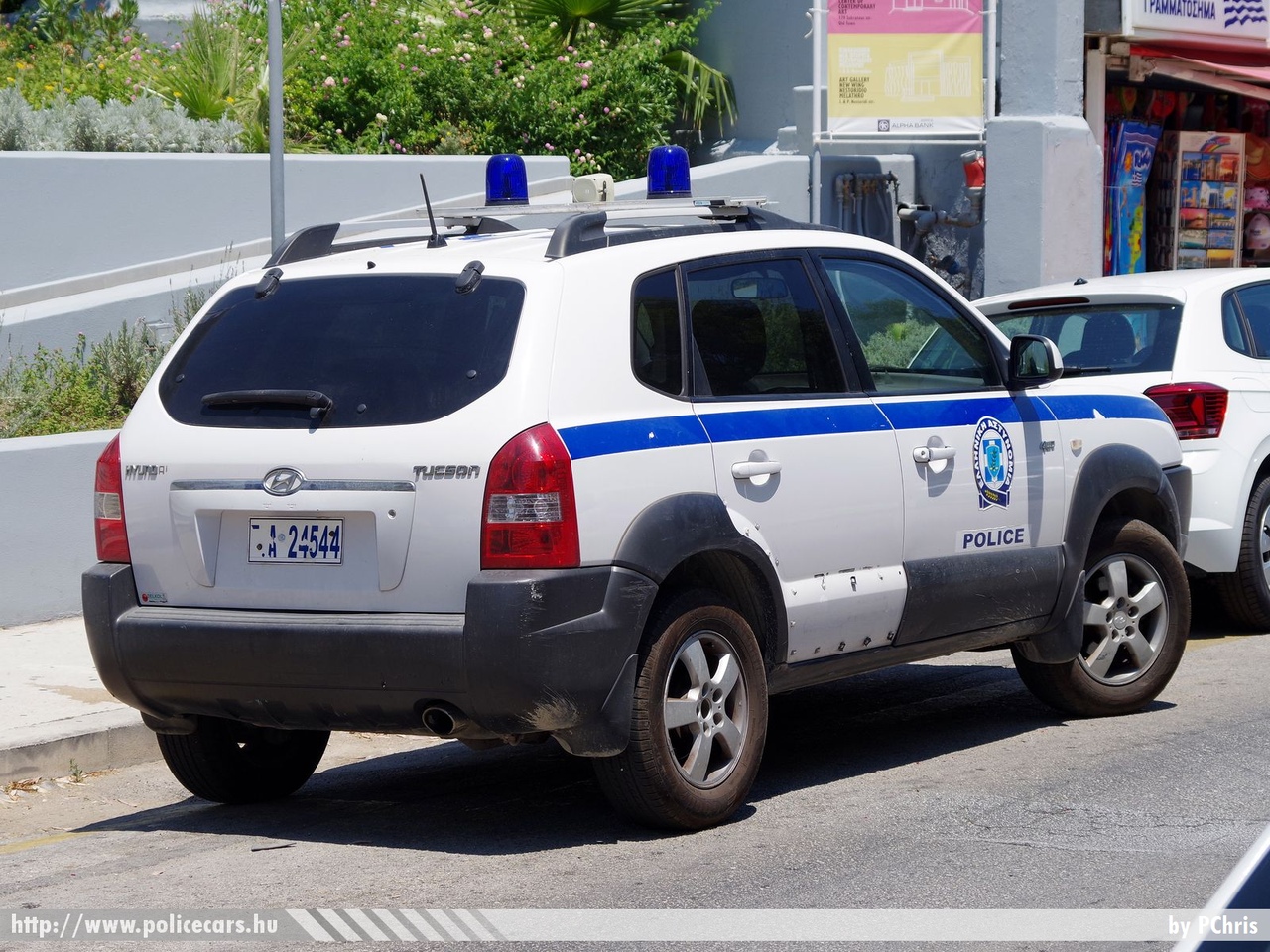 Hyundai Tucson, fotó: PChris
Keywords: görög Görögország rendőr rendőrautó rendőrség Greece greek police policecar
