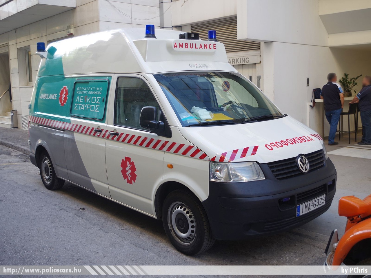 Volkswagen Transporter T5, fotó: PChris
Keywords: görög Görögország mentő mentőautó Greece greek ambulance