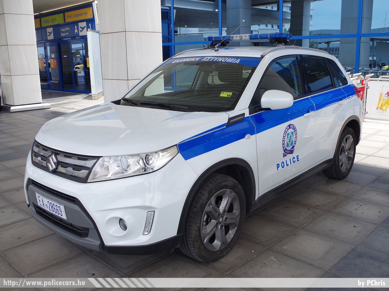 Suzuki Vitara, fotó: PChris
Keywords: görög Görögország rendőr rendőrautó rendőrség Greece greek police policecar