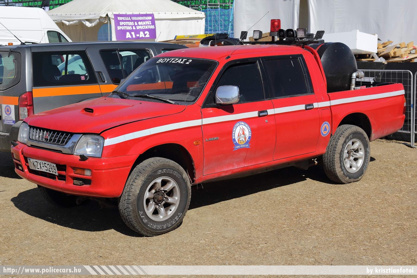 Mitsubishi L200, fotó: krisztianfotoi
Keywords: görög Görögország tûzoltó tûzoltóautó tûzoltóság Greece greek fire firetruck