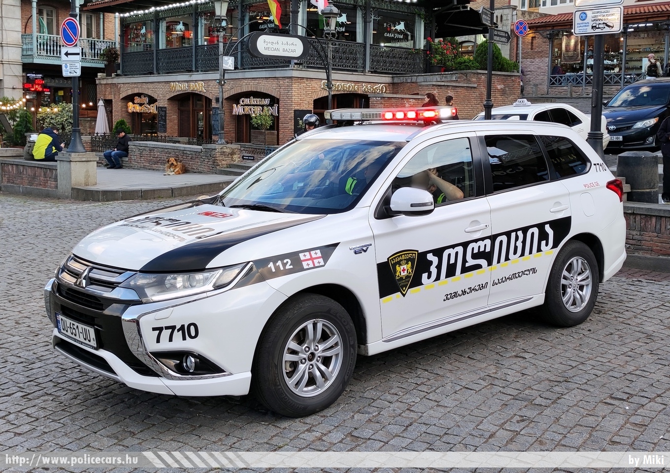 Mitsubishi Outlander, Kutaisi, fotó: Miki
Keywords: grúz Grúzia Georgia georgian rendőr rendőrautó rendőrség police policecar