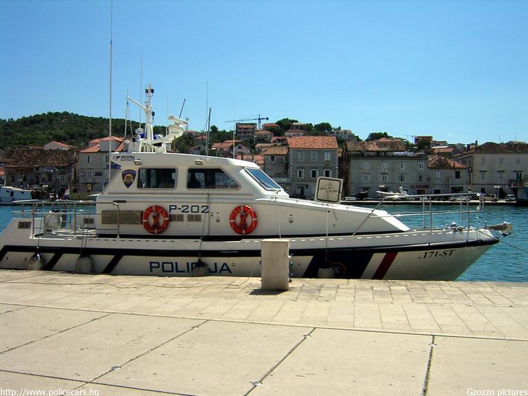 Horvátország, fotó: Gzozzo pictures
Keywords: hajó rendőrség rendőr horvát Horvátország rendőrhajó
