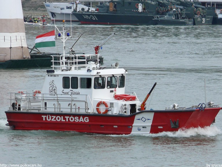Szent Flórián, fotó: szucsa
Keywords: hajó tûzoltó tûzoltóság magyar Magyarország tûzoltóhajó