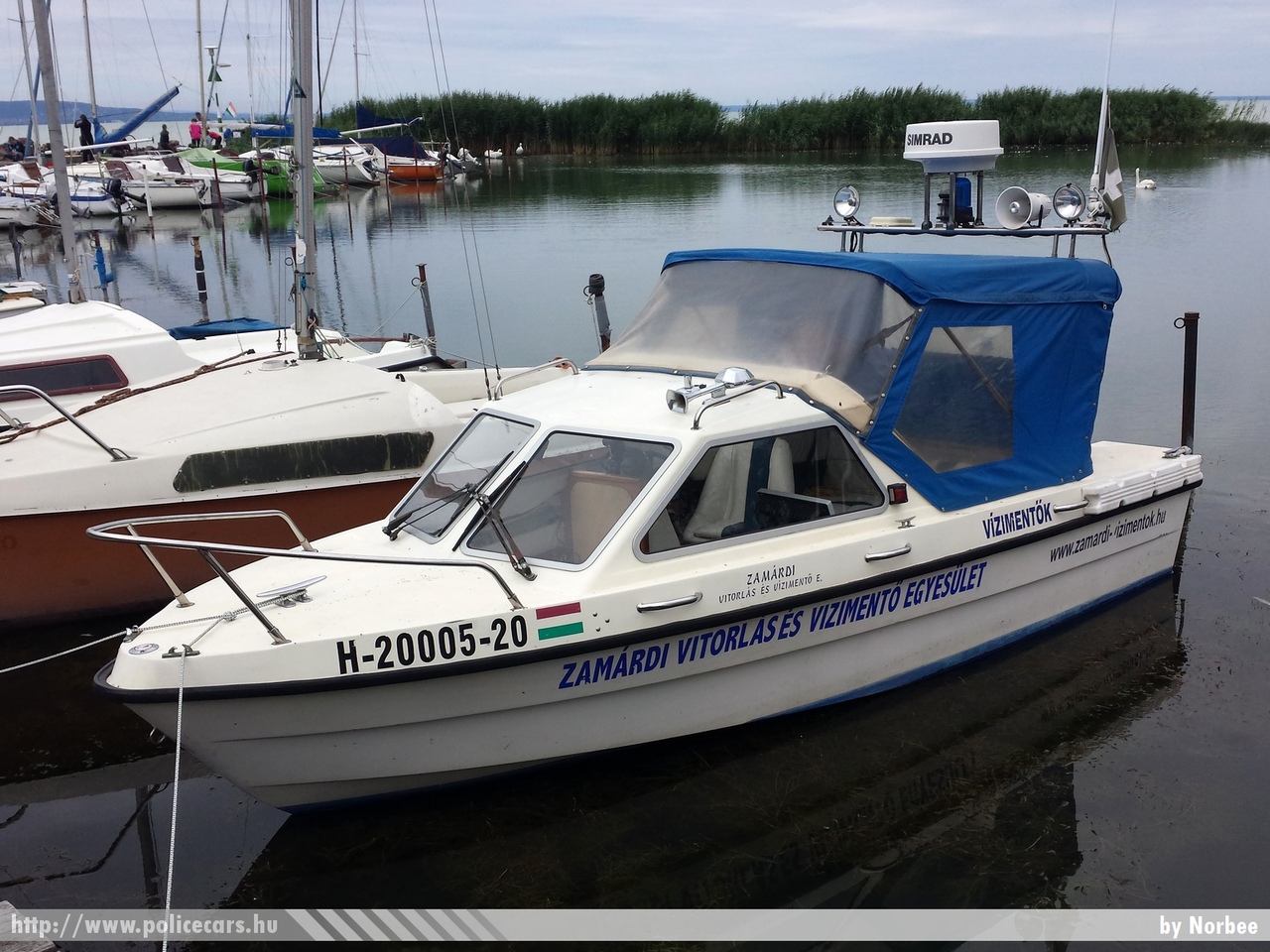 Zamárdi Vitorlás és Vízimentõ Egyesület, fotó: Norbee
Keywords: hajó magyar Magyarország mentő mentőhajó ambulance