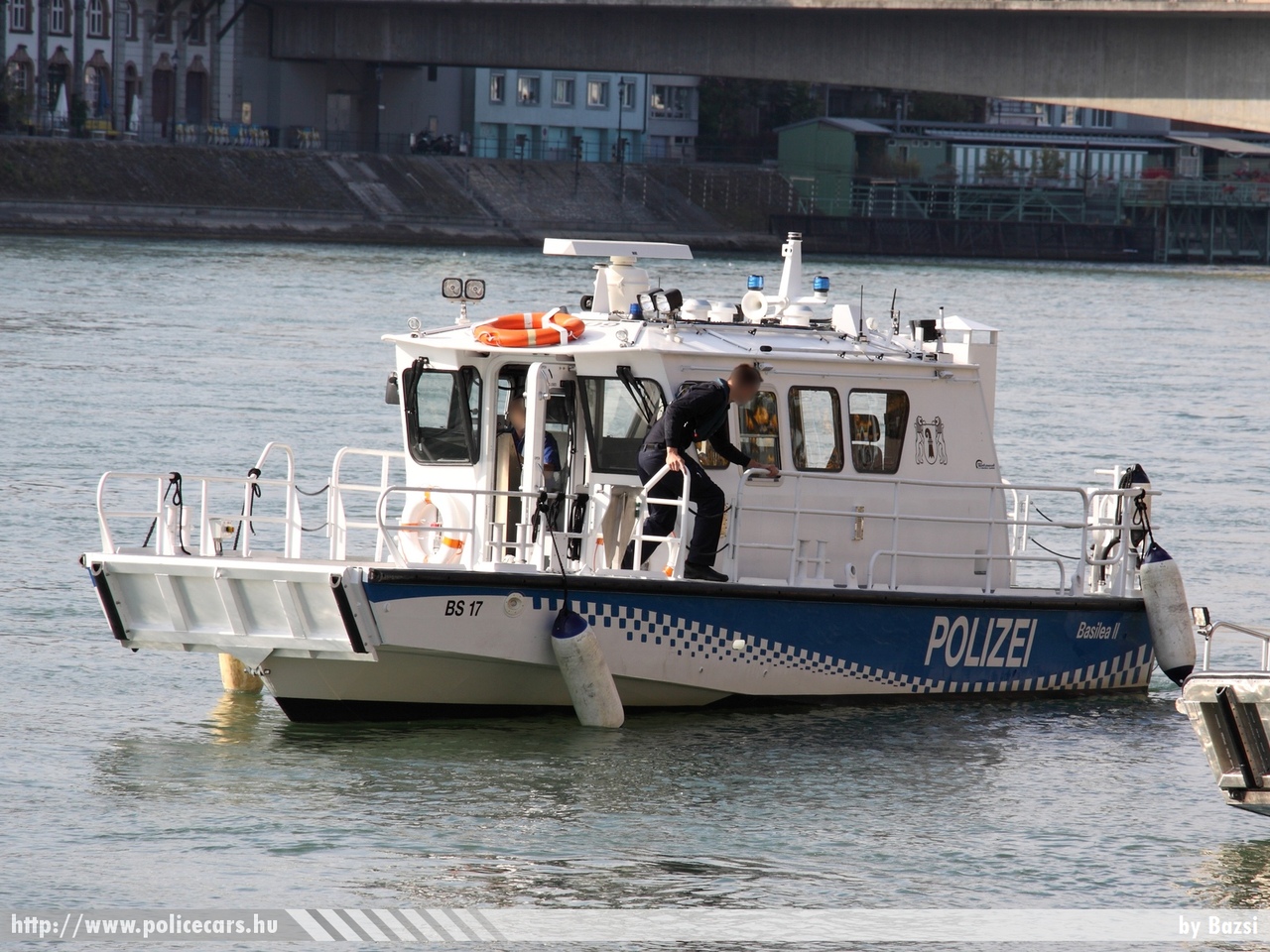 Basilea II (Svájc), fotó: Bazsi
Keywords: hajó svájci Svájc rendőr rendőrhajó rendőrség swiss Switzerland police boat