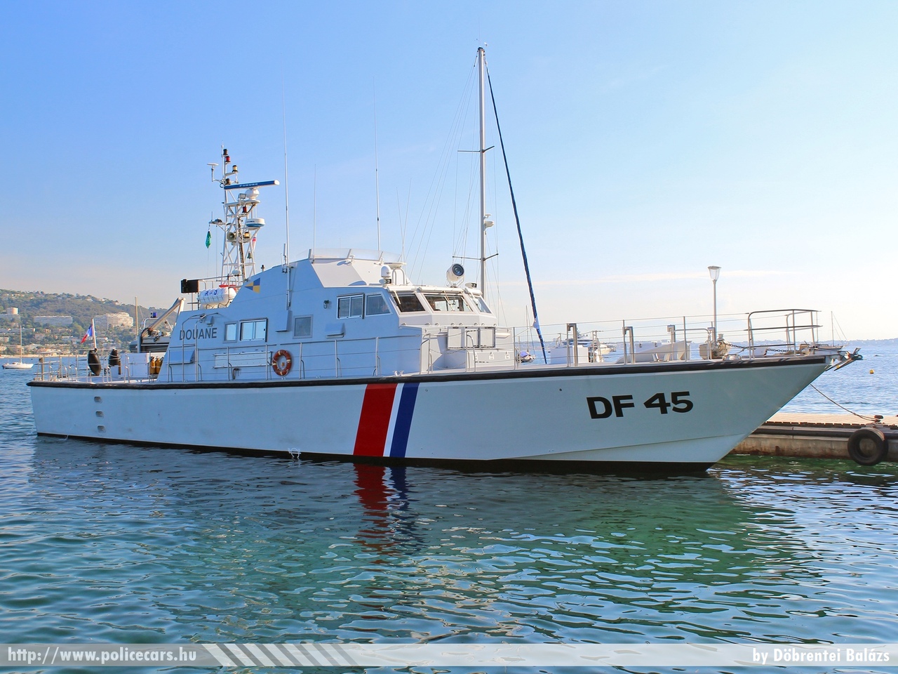 DF 45 (Franciaország), fotó: Döbrentei Balázs
Keywords: hajó francia Franciaország french France vám customs Douane