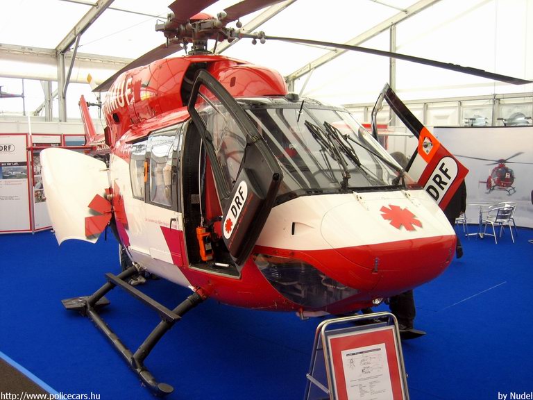 Eurocopter BK-117 B2, DRF - Deutsche Rettungsflugwacht (német légimentõk), fotó: Nudel
Keywords: helikopter mentő mentőhelikopter Németország német