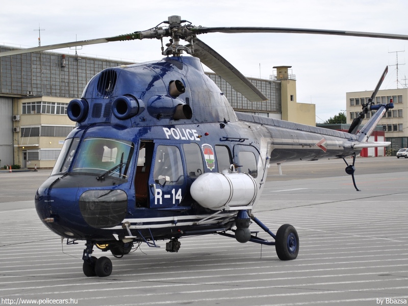 Mil Mi-2, fotó: Bbazsa
Keywords: helikopter rendőr rendőrség magyar Magyarország R-14