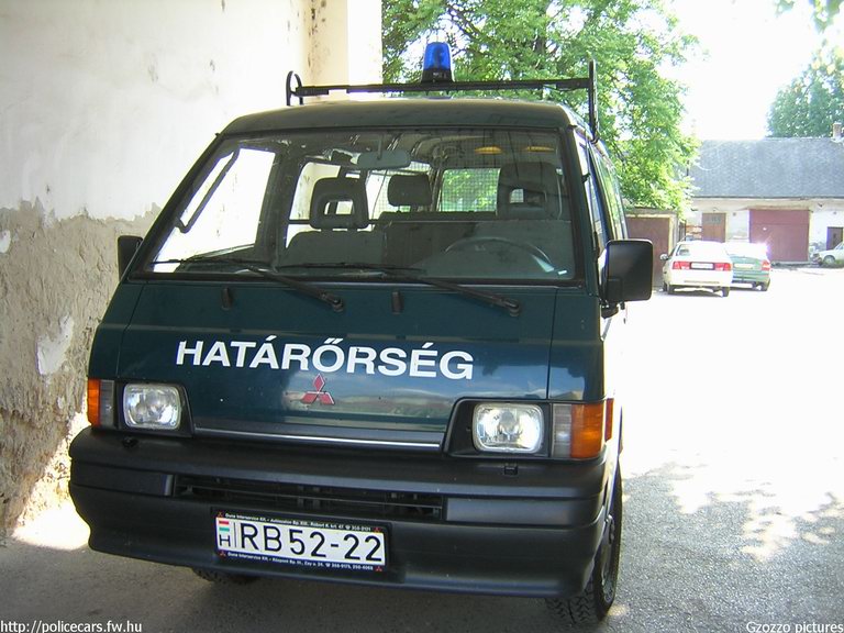 Mitsubishi L300, fotó: Gzozzo pictures
Keywords: határőrség hőr határőr magyar Magyarország border guard hungarian Hungary RB52-22