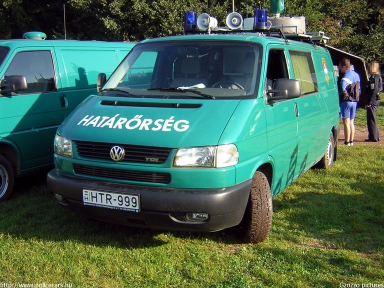 Volkswagen Transporter T4, fotó: Gzozzo pictures
Keywords: határőrség hőr határőr magyar Magyarország border guard hungarian Hungary HTR-999