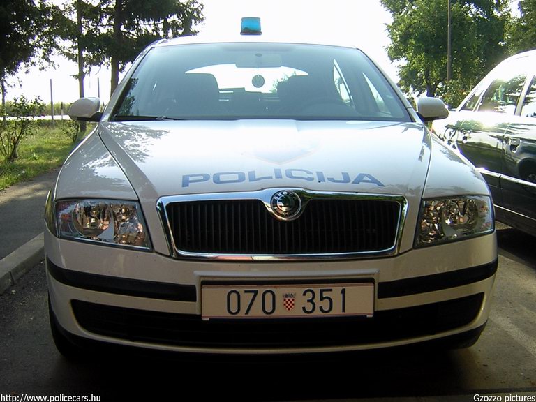 Skoda Octavia II, fotó: Gzozzo pictures
Keywords: Horvátország rendőrség rendőrautó horvát rendőr policecar police Croatia croatian