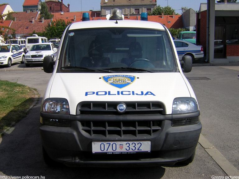 Fiat Doblo, fotó: Gzozzo pictures
Keywords: Horvátország rendőrség rendőrautó horvát rendőr policecar police Croatia croatian