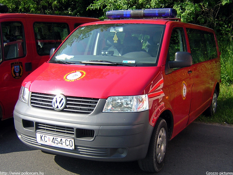 VW Transporter T5, fotó: Gzozzo pictures
Keywords: Horvátország tûzoltóság tûzoltóautó horvát Croatia croatian firefighter firetruck fire