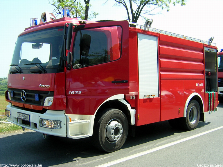 Mercedes Atego 1622, fotó: Gzozzo pictures
Keywords: Horvátország tûzoltóság tûzoltóautó horvát Croatia croatian firefighter firetruck fire