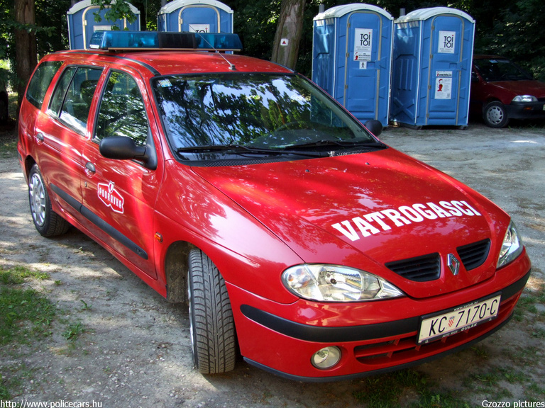 Renault Megane, fotó: Gzozzo pictures
Keywords: Horvátország tûzoltóság tûzoltóautó horvát Croatia croatian firefighter firetruck fire