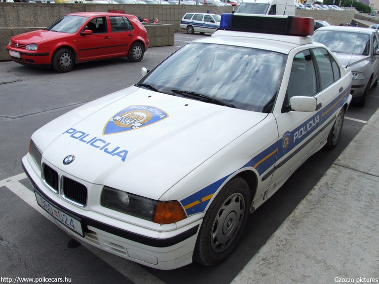 BMW 3, fotó: Gzozzo pictures
Keywords: Horvátország rendőrség rendőrautó horvát rendőr policecar police Croatia croatian