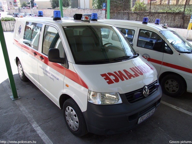 Volkswagen Transporter T5, Rovinj, fotó: Gzozzo pictures
Keywords: Horvátország mentő mentőautó horvát
