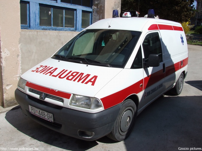 Citroen Jumpy, Rovinj, fotó: Gzozzo pictures
Keywords: Horvátország mentő mentőautó horvát