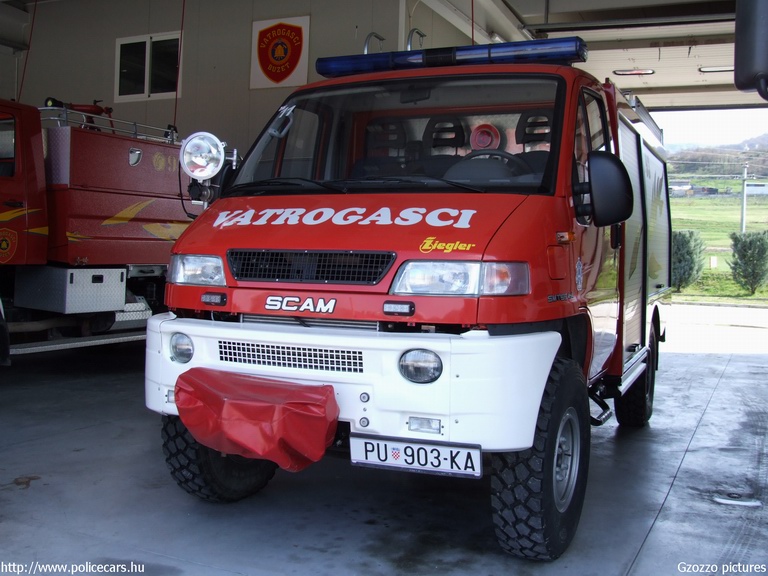 Scam, Buzet, fotó: Gzozzo pictures
Keywords: Horvátország tûzoltóság tûzoltóautó horvát Croatia croatian firefighter firetruck fire