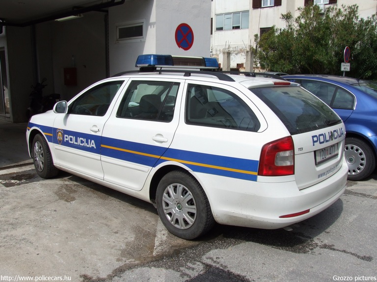 Skoda Octavia II Facelift, fotó: Gzozzo pictures
Keywords: rendőr rendőrautó rendőrség horvát Horvátország policecar police Croatia croatian