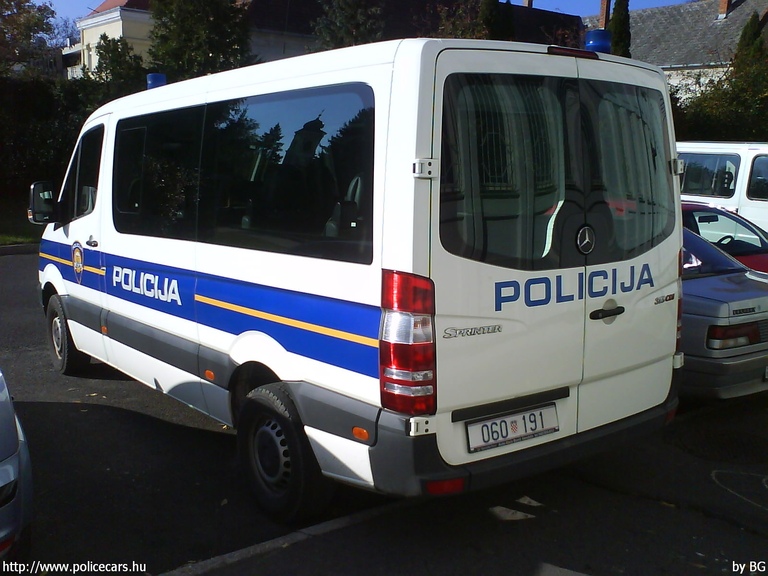 Mercedes-Benz Sprinter II 316 CDI, fotó: BG
Keywords: rendőr rendőrautó rendőrség horvát Horvátország policecar police Croatia croatian