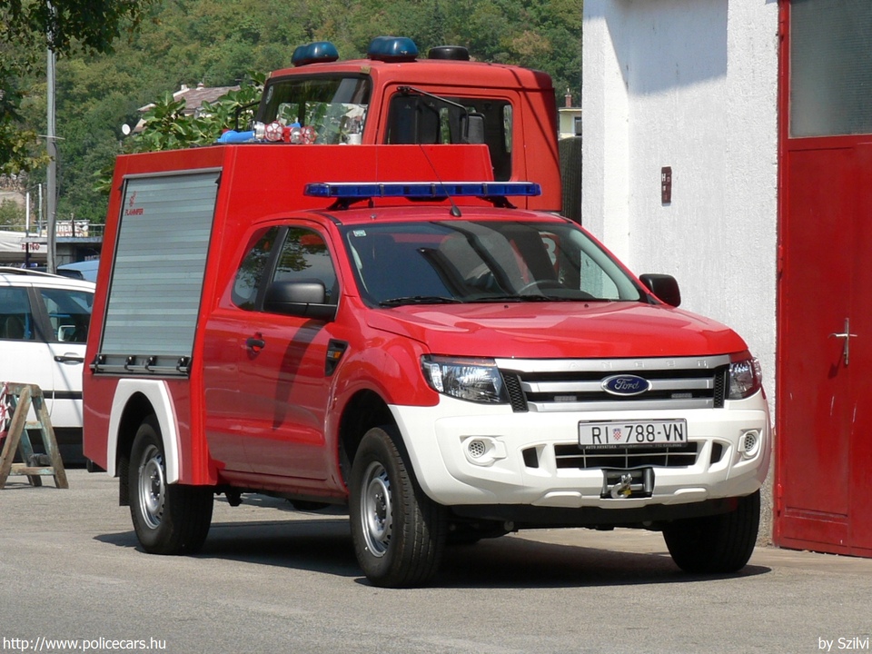 Ford Ranger, Crikvenica, fotó: Szilvi
Keywords: Horvátország tûzoltóság tûzoltóautó horvát Croatia croatian firefighter firetruck fire