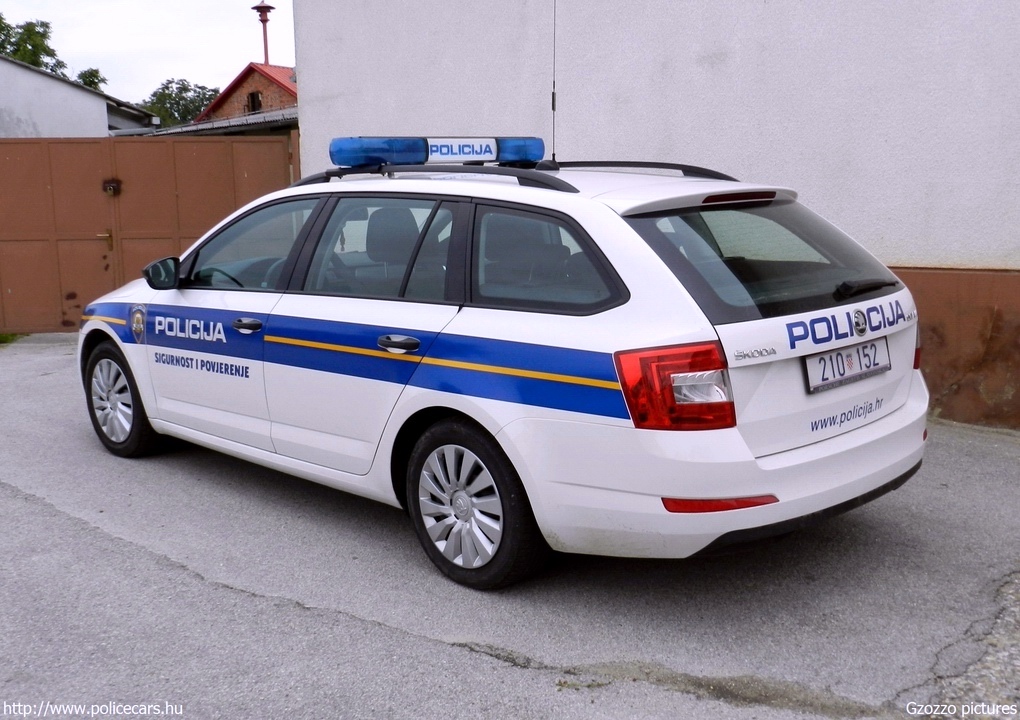 Skoda Octavia III, fotó: Gzozzo pictures
Keywords: rendőr rendőrautó rendőrség horvát Horvátország policecar police Croatia croatian