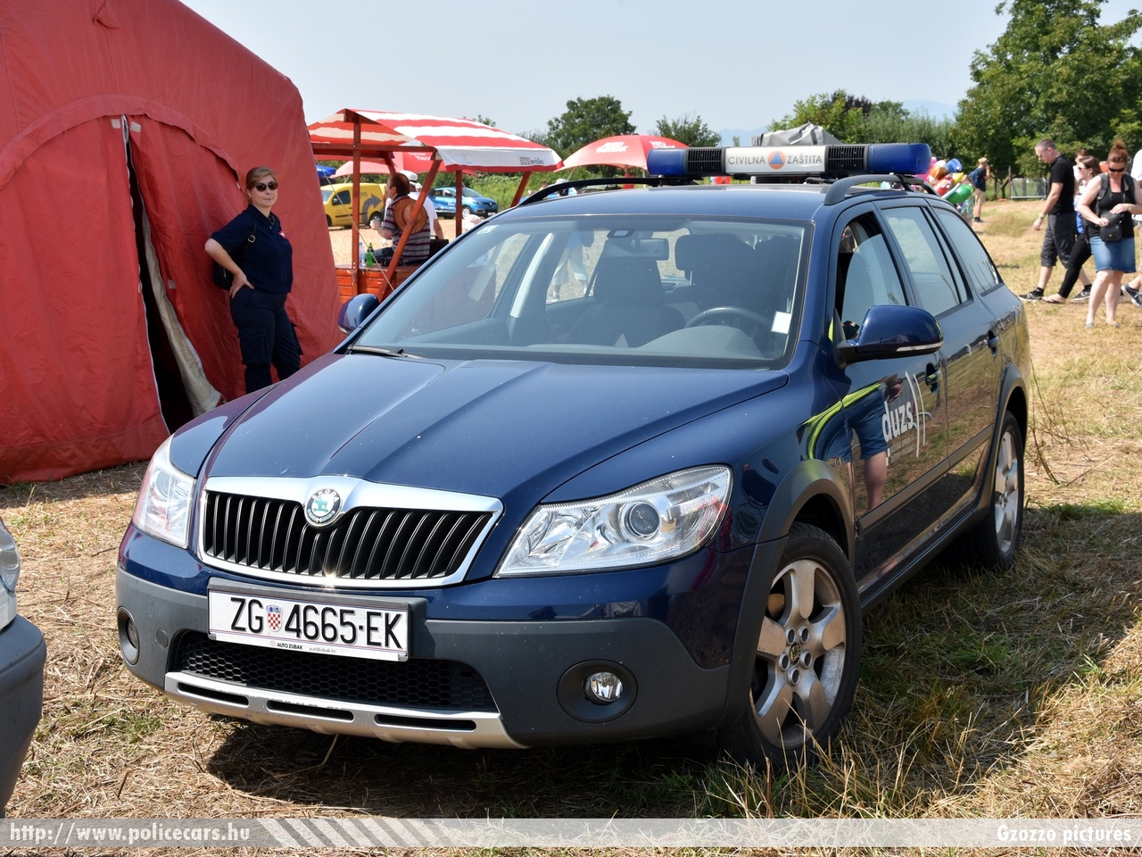 Skoda Octavia II Facelift, fotó: Gzozzo pictures
Keywords: Horvátország tûzoltóság tûzoltóautó horvát Croatia croatian firefighter firetruck fire