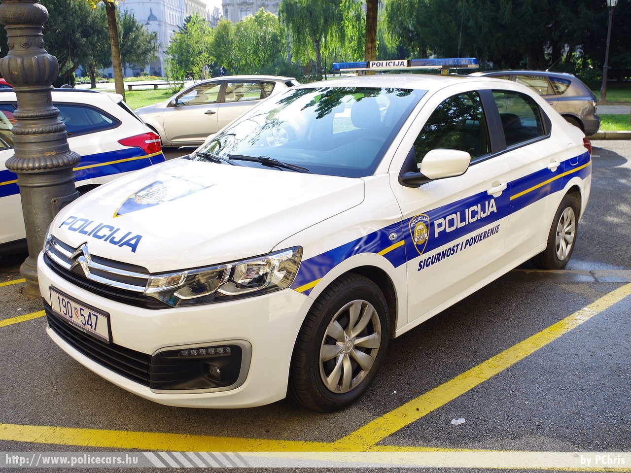 Citroen C-Elysée, Zágráb, fotó: PChris
Keywords: Horvátország rendőrség rendőrautó horvát rendőr policecar police Croatia croatian