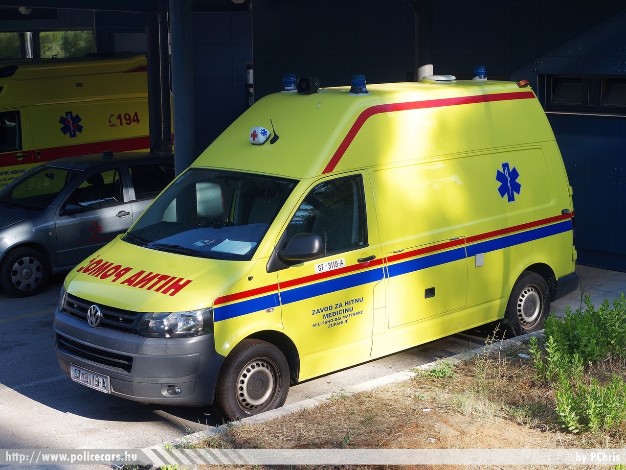 Volkswagen Transporter T5 facelift, fotó: PChris
Keywords: horvát Horvátország mentő mentőautó Croatia croatian ambulance