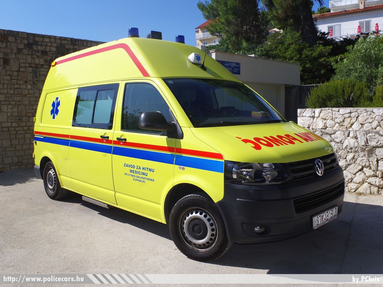 Volkswagen Transporter T5 facelift, fotó: PChris
Keywords: horvát Horvátország mentő mentőautó Croatia croatian ambulance
