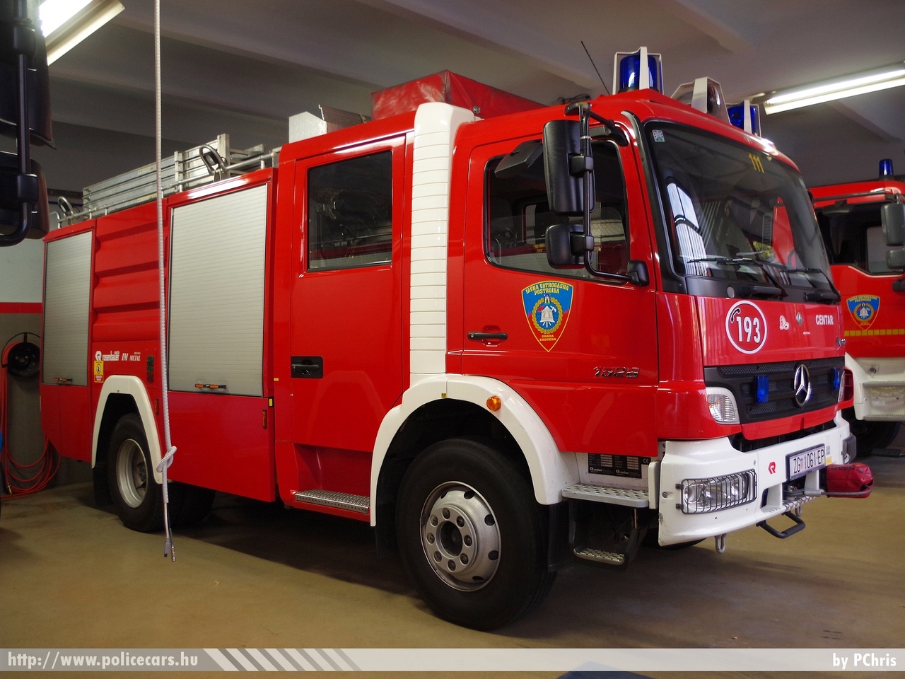 Mercedes-Benz Atego 1528 Rosenbauer, Zágráb, fotó: PChris
Keywords: Horvátország tûzoltóság tûzoltóautó horvát Croatia croatian firefighter firetruck fire